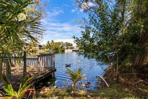 19885 NE 22nd Avenue Miami FL 33180