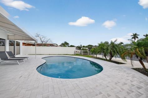 2720 NE 59th Street Fort Lauderdale FL 33308