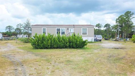 612 Hunting Club Avenue Clewiston FL 33440