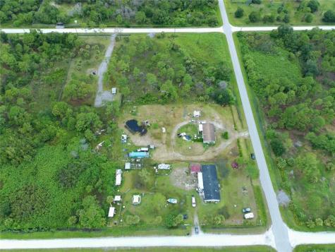 612 Hunting Club Avenue Clewiston FL 33440