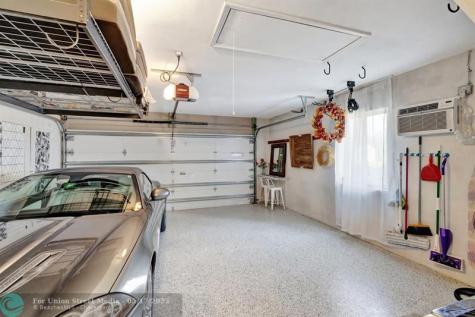 2601 NE 27th Terrace Fort Lauderdale FL 33306