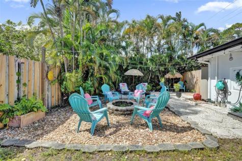 90 NE 26th Street Wilton Manors FL 33305