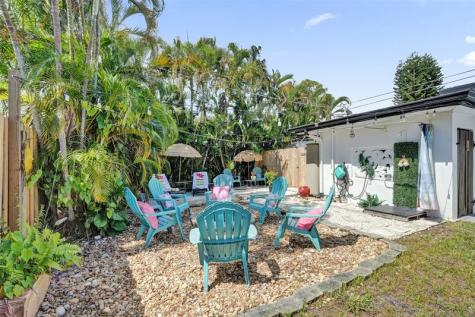 90 NE 26th Street Wilton Manors FL 33305