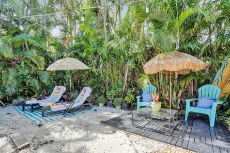 90 NE 26th Street Wilton Manors FL 33305