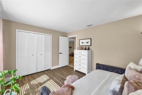 8871 NW 3rd Street Pembroke Pines FL 33024
