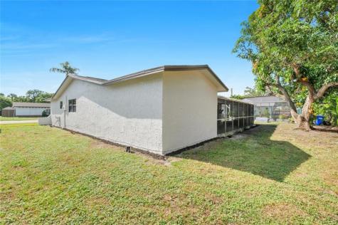 8871 NW 3rd Street Pembroke Pines FL 33024
