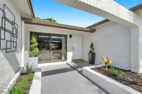 8871 NW 3rd Street Pembroke Pines FL 33024