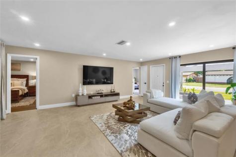 8871 NW 3rd Street Pembroke Pines FL 33024