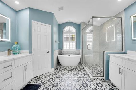 6107 NW Gause Avenue Port St Lucie FL 34986