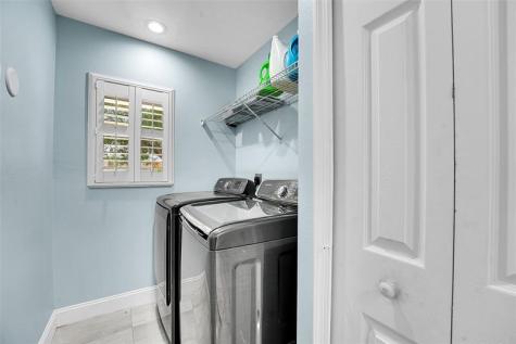 6107 NW Gause Avenue Port St Lucie FL 34986
