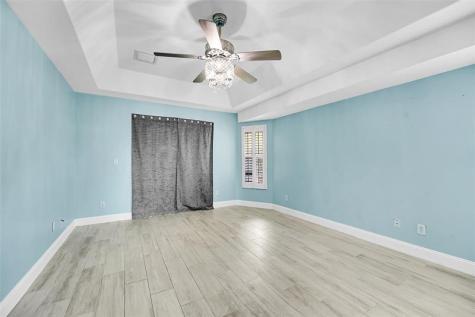 6107 NW Gause Avenue Port St Lucie FL 34986