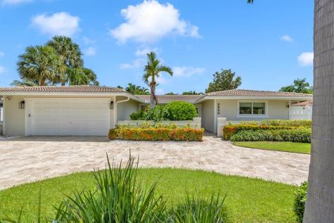 2800 NE 21st Avenue Lighthouse Point FL 33064