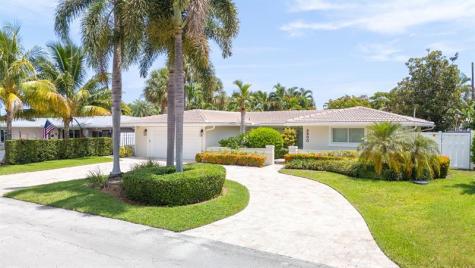 2800 NE 21st Avenue Lighthouse Point FL 33064