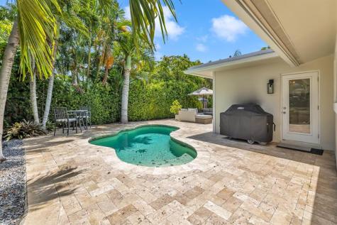 2800 NE 21st Avenue Lighthouse Point FL 33064