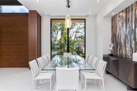 2733 NE 16th Street Fort Lauderdale FL 33304