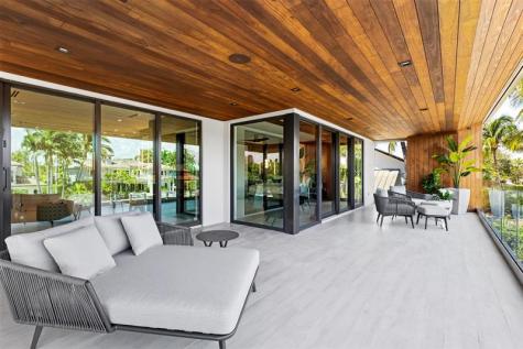 2733 NE 16th Street Fort Lauderdale FL 33304