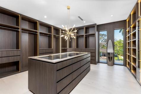 2733 NE 16th Street Fort Lauderdale FL 33304