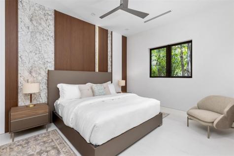 2733 NE 16th Street Fort Lauderdale FL 33304