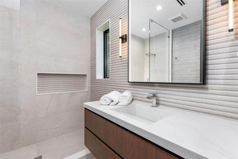 2733 NE 16th Street Fort Lauderdale FL 33304