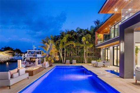 2733 NE 16th Street Fort Lauderdale FL 33304
