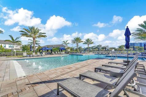 4471 Gramercy Drive Oakland Park FL 33309