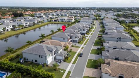 8571 Shoreacres Street Boca Raton FL 33434