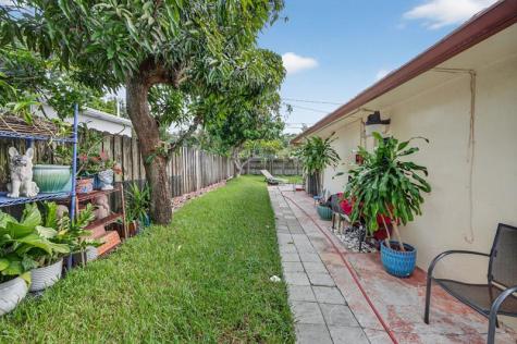 2650 SW 13th Avenue Fort Lauderdale FL 33315