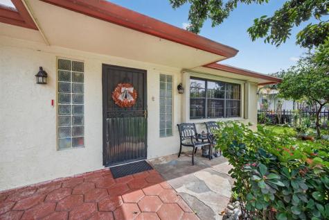 2650 SW 13th Avenue Fort Lauderdale FL 33315