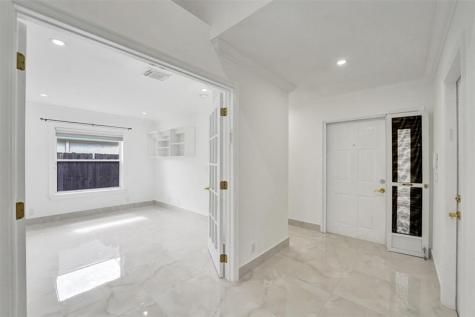 4966 SW 33rd Terrace Hollywood FL 33312