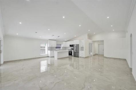 4966 SW 33rd Terrace Hollywood FL 33312