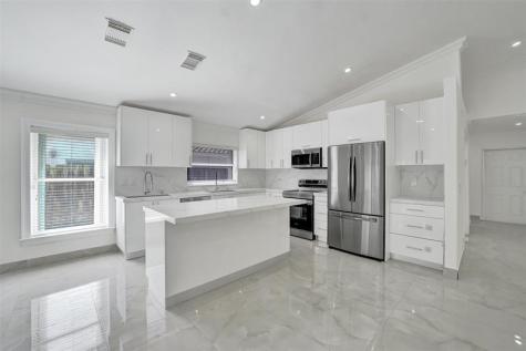 4966 SW 33rd Terrace Hollywood FL 33312