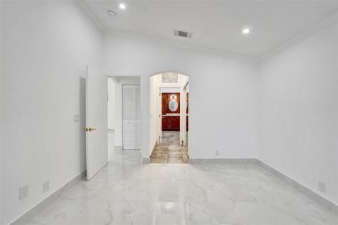 4966 SW 33rd Terrace Hollywood FL 33312