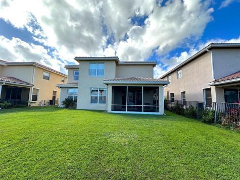 1886 Grey Falcon Circle SW Vero Beach FL 32962