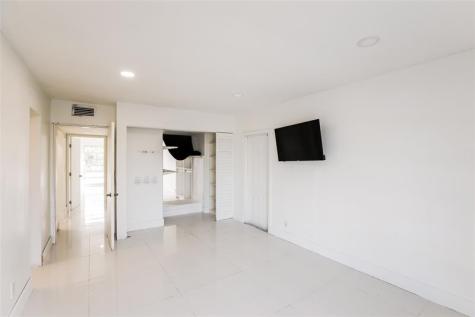 6609 NW 80th Court Tamarac FL 33321