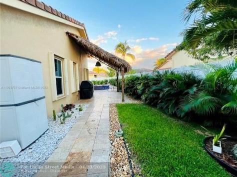 6972 NW 19th Street Margate FL 33063