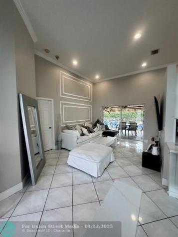 6972 NW 19th Street Margate FL 33063