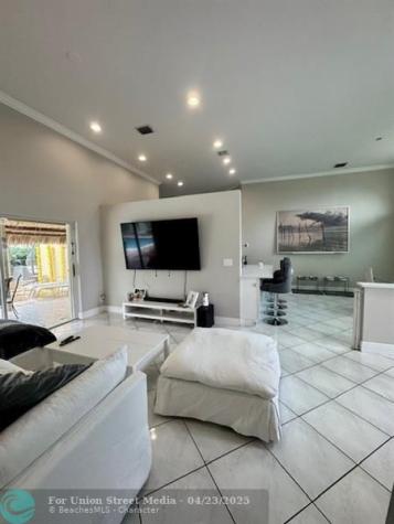 6972 NW 19th Street Margate FL 33063