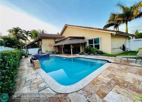 6972 NW 19th Street Margate FL 33063