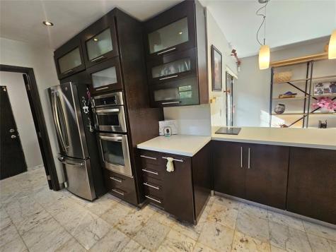 19975 NE 10th Place Way Miami FL 33179