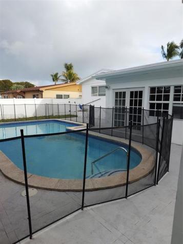 1051 NE 180th Terrace North Miami Beach FL 33162