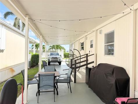 5221 SW 25th Avenue Fort Lauderdale FL 33312