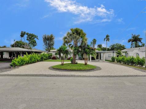 1580 NE 34th Street Oakland Park FL 33334