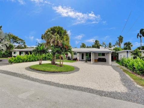 1580 NE 34th Street Oakland Park FL 33334