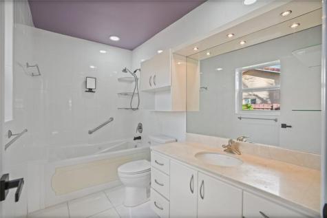 417 SE 4th Street Dania Beach FL 33004