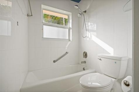 417 SE 4th Street Dania Beach FL 33004