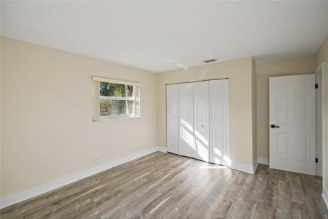 417 SE 4th Street Dania Beach FL 33004