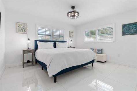 4421 NE 16th Avenue Oakland Park FL 33334
