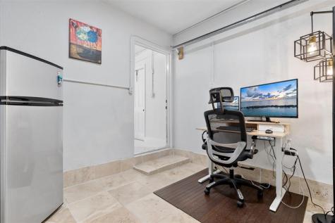 4421 NE 16th Avenue Oakland Park FL 33334