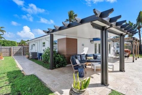 4421 NE 16th Avenue Oakland Park FL 33334