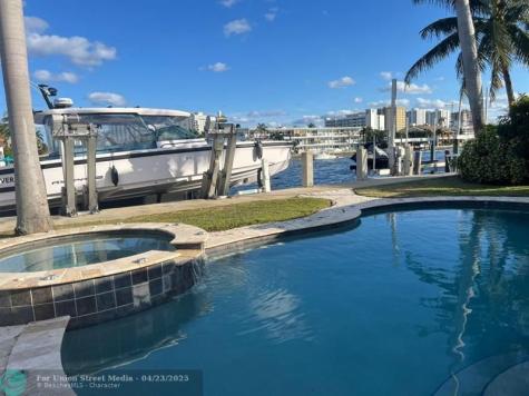 412 SE 28th Avenue Pompano Beach FL 33062